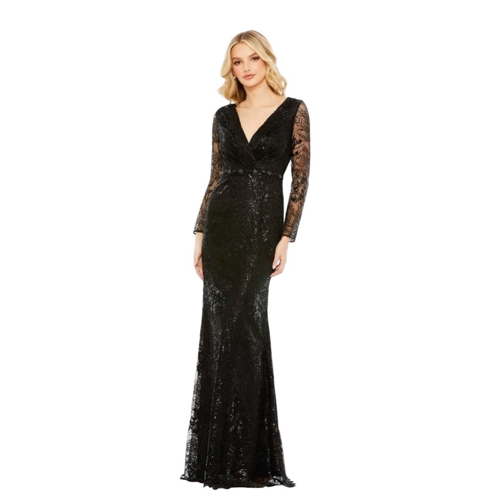 Mac Duggal 68016 Black Embellished Lace Long Sleeve V Neck Gown Size 8 $498